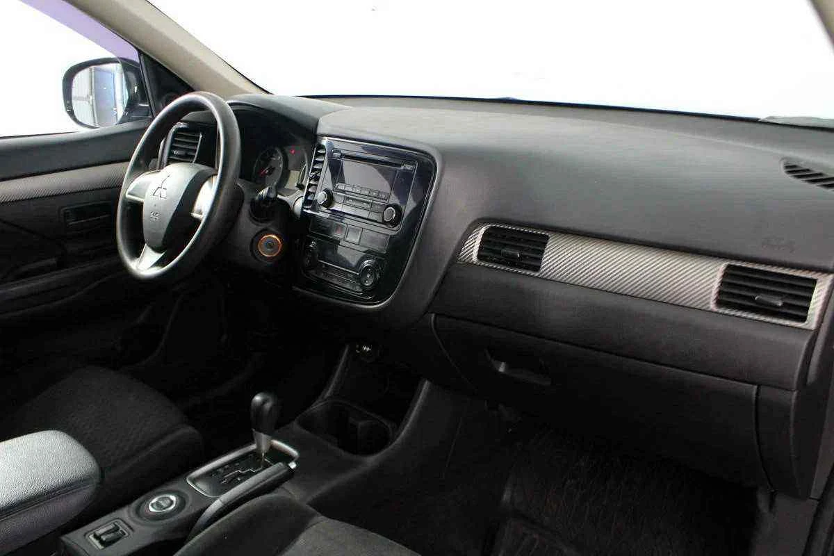 Mitsubishi Outlander, Черный, 2014, Вариатор, 146 л.с., цена от 956 000 руб.