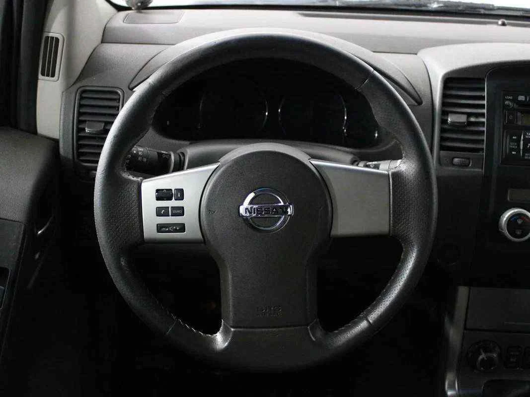 Nissan Pathfinder, Черный, 2011, Механическая, 190 л.с., цена от 926 000 руб.