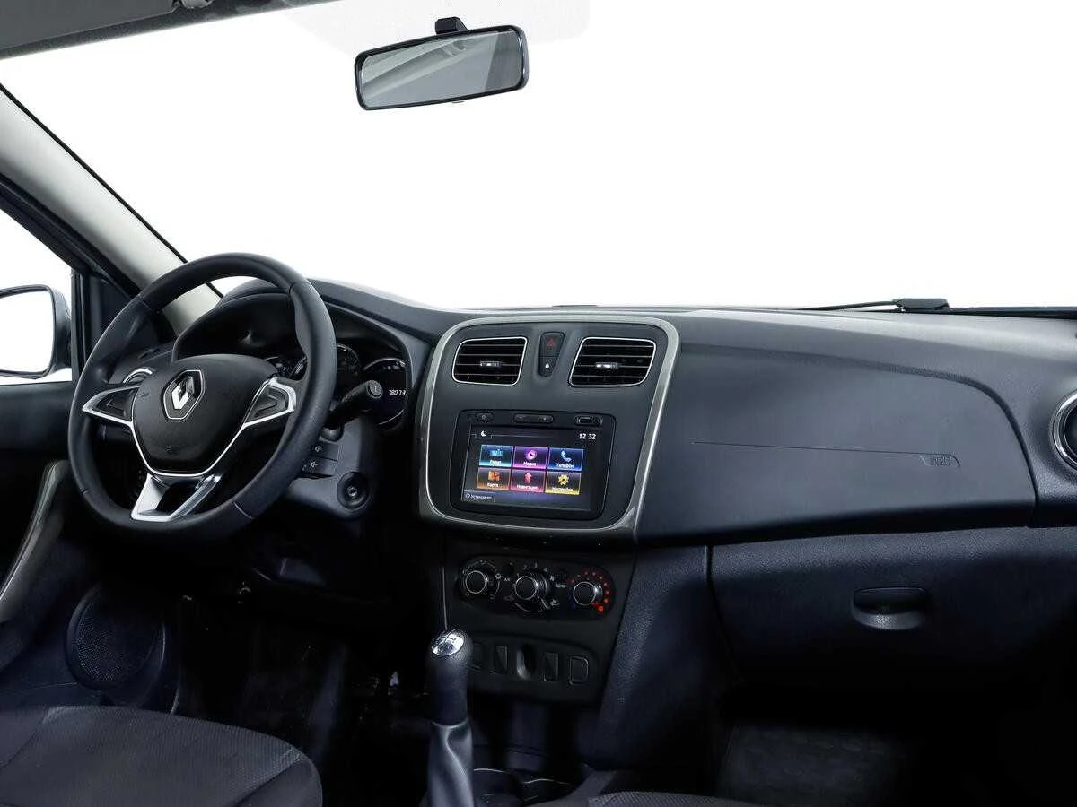 RENAULT LOGAN, Белый, 2019, Механическая, 82 л.с., цена от 665 600 руб.