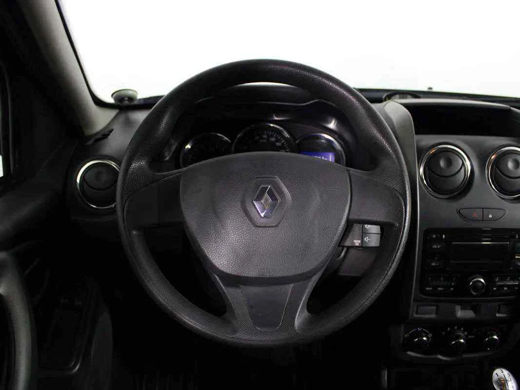 Renault Duster, Черный, 2016, Механическая, 114 л.с., цена от 883 000 руб.
