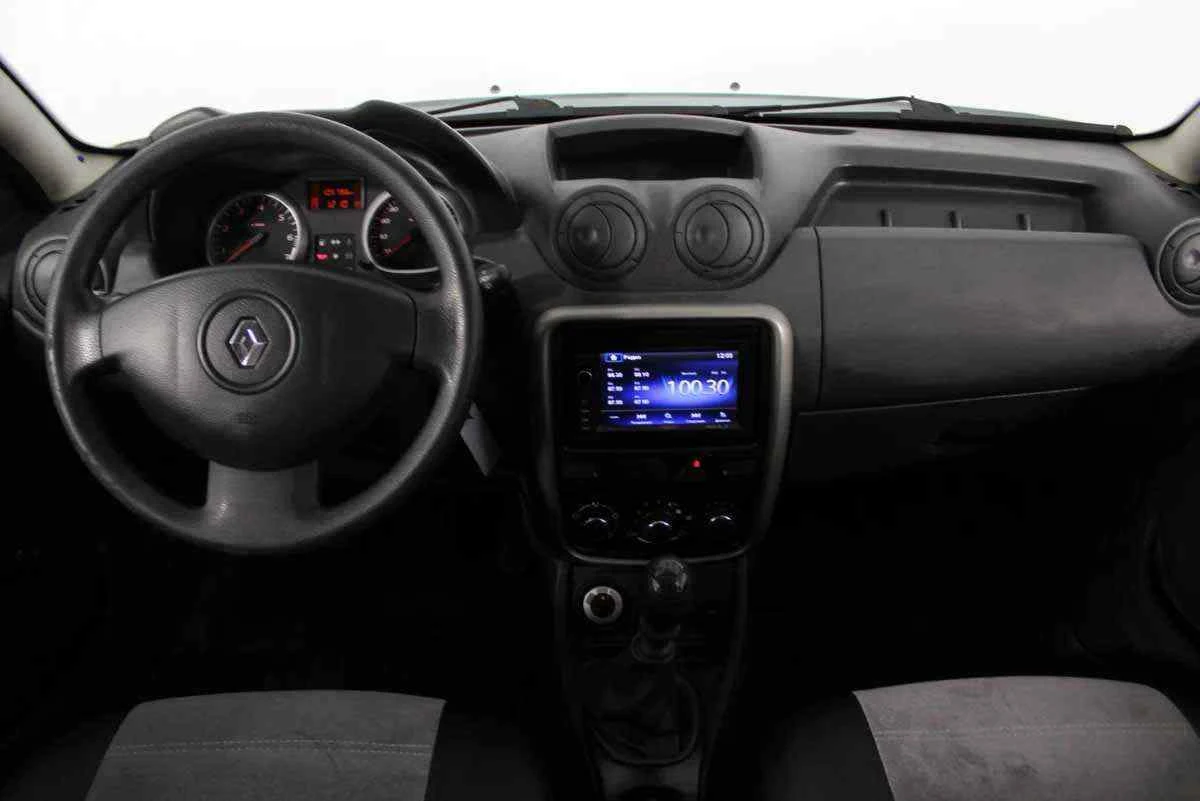 Renault Duster, Белый, 2014, Механическая, 102 л.с., цена от 854 000 руб.
