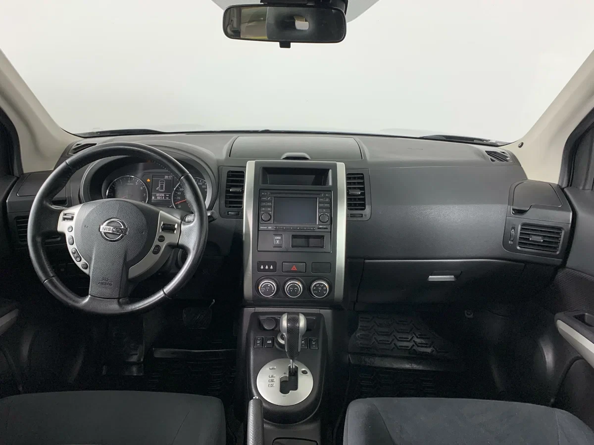 Nissan X-Trail, Серый, 2013, Вариатор, 169 л.с., цена от 985 000 руб.