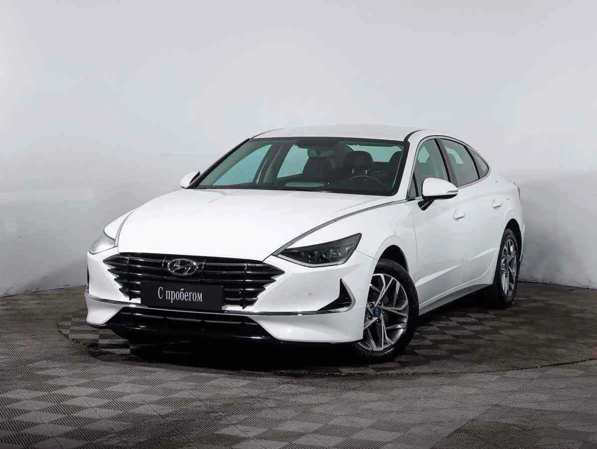 Hyundai Sonata, Белый, 2020, Автоматическая, 180 л.с., цена от 1 815 000 руб.