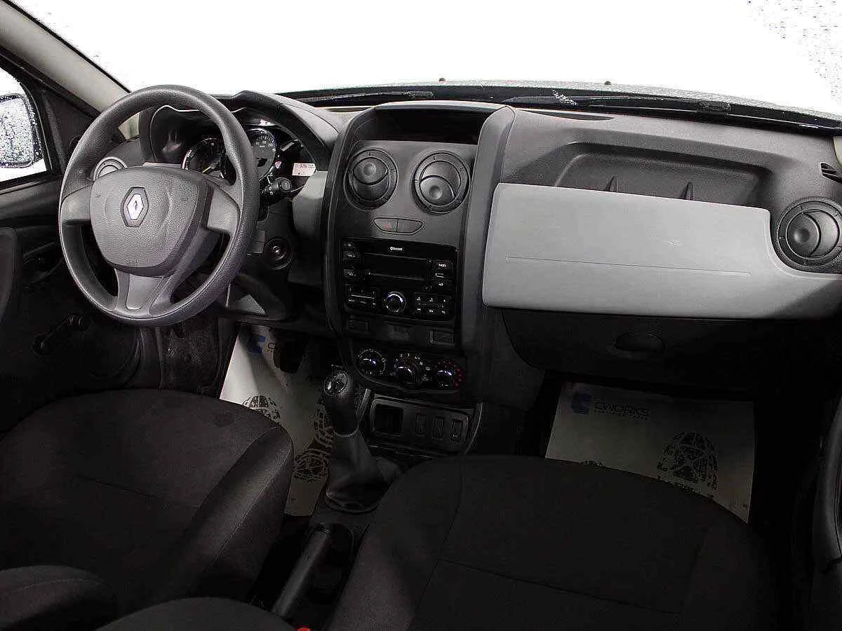 Renault Duster, Зеленый, 2018, Механическая, 114 л.с., цена от 1 243 000 руб.
