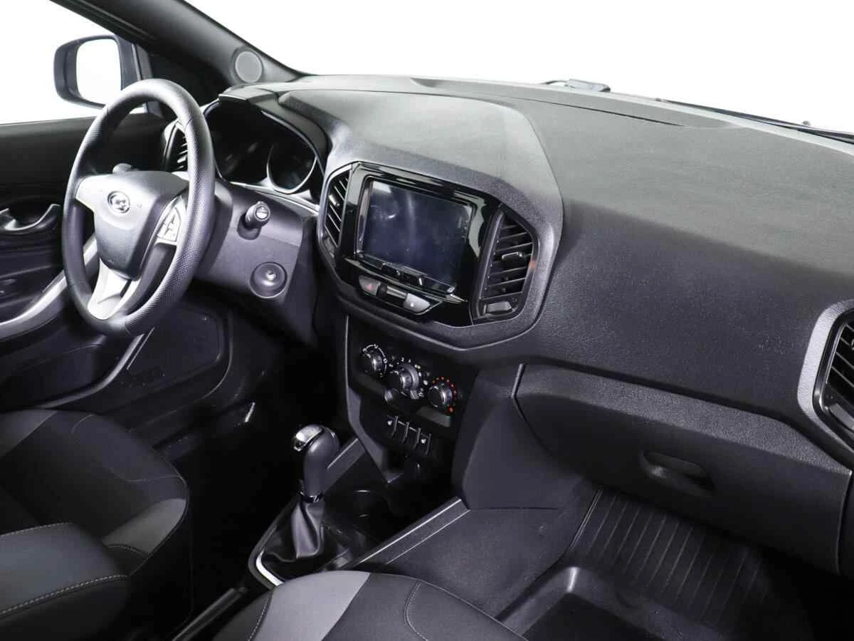 LADA XRAY Cross, Черный, 2020, Вариатор, 113 л.с., цена от 951 000 руб.