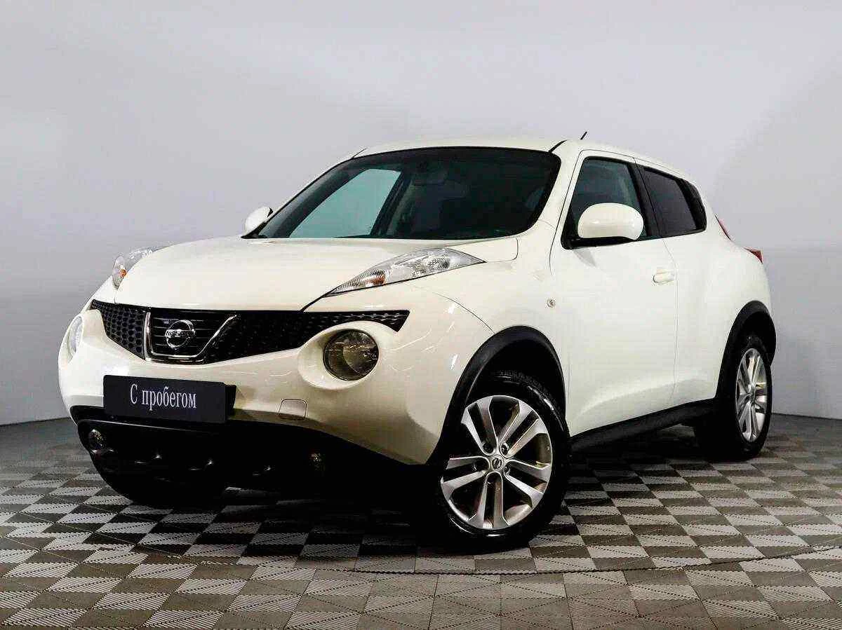 Nissan Juke, Белый, 2014, Вариатор, 117 л.с., цена от 873 000 руб.