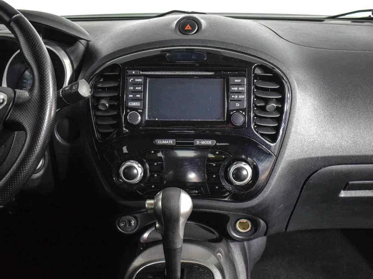 Nissan Juke, Серебряный, 2015, Вариатор, 117 л.с., цена от 798 000 руб.