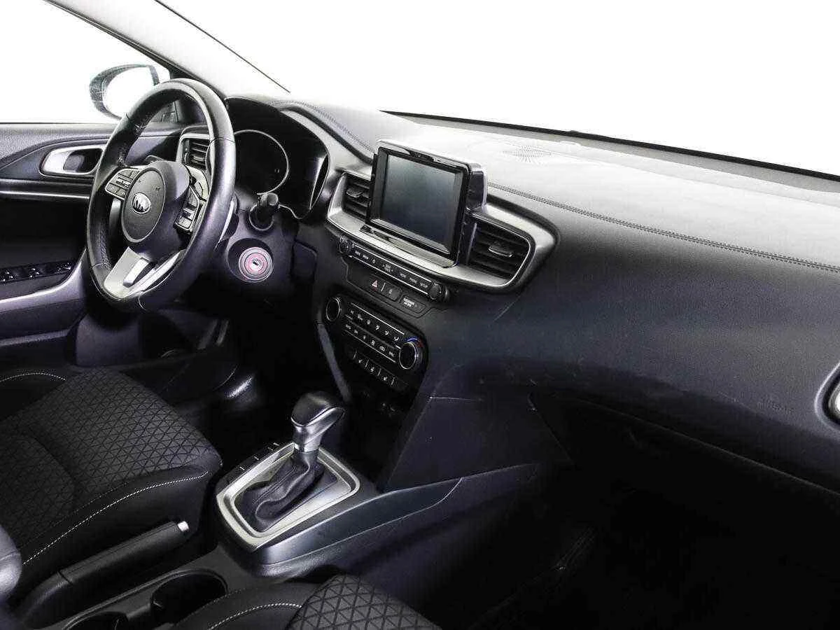 KIA Ceed, Белый, 2018, Автоматическая, 128 л.с., цена от 1 015 000 руб.