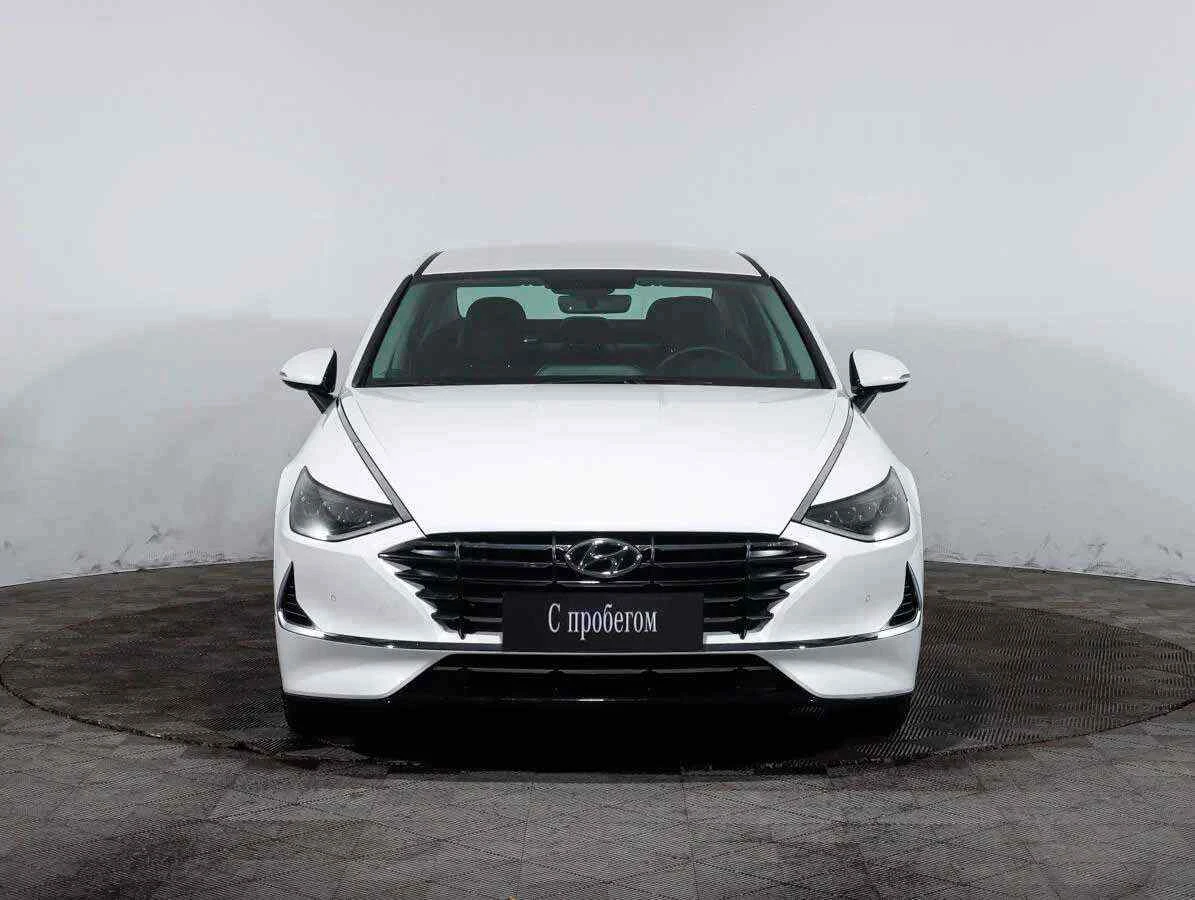 Hyundai Sonata, Белый, 2020, Автоматическая, 180 л.с., цена от 1 815 000 руб.