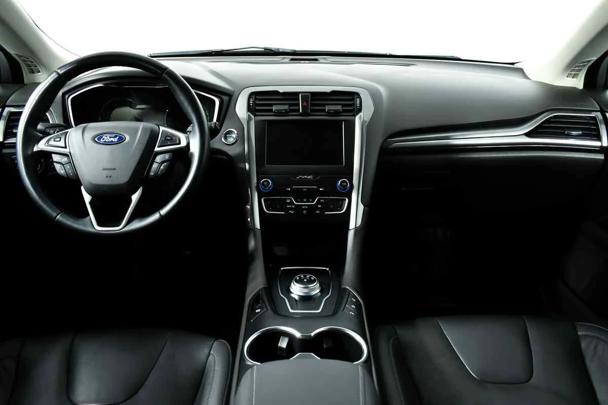 Ford Mondeo, Белый, 2019, Автоматическая, 150 л.с., цена от 1 249 000 руб.