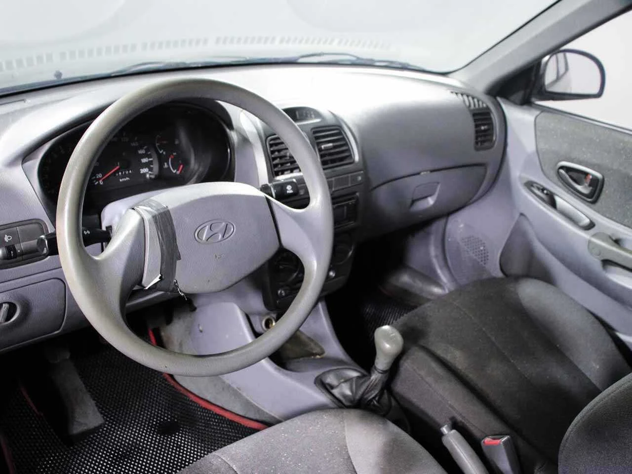 HYUNDAI ACCENT, Черный, 2005, Механическая, 102 л.с., цена от 184 000 руб.