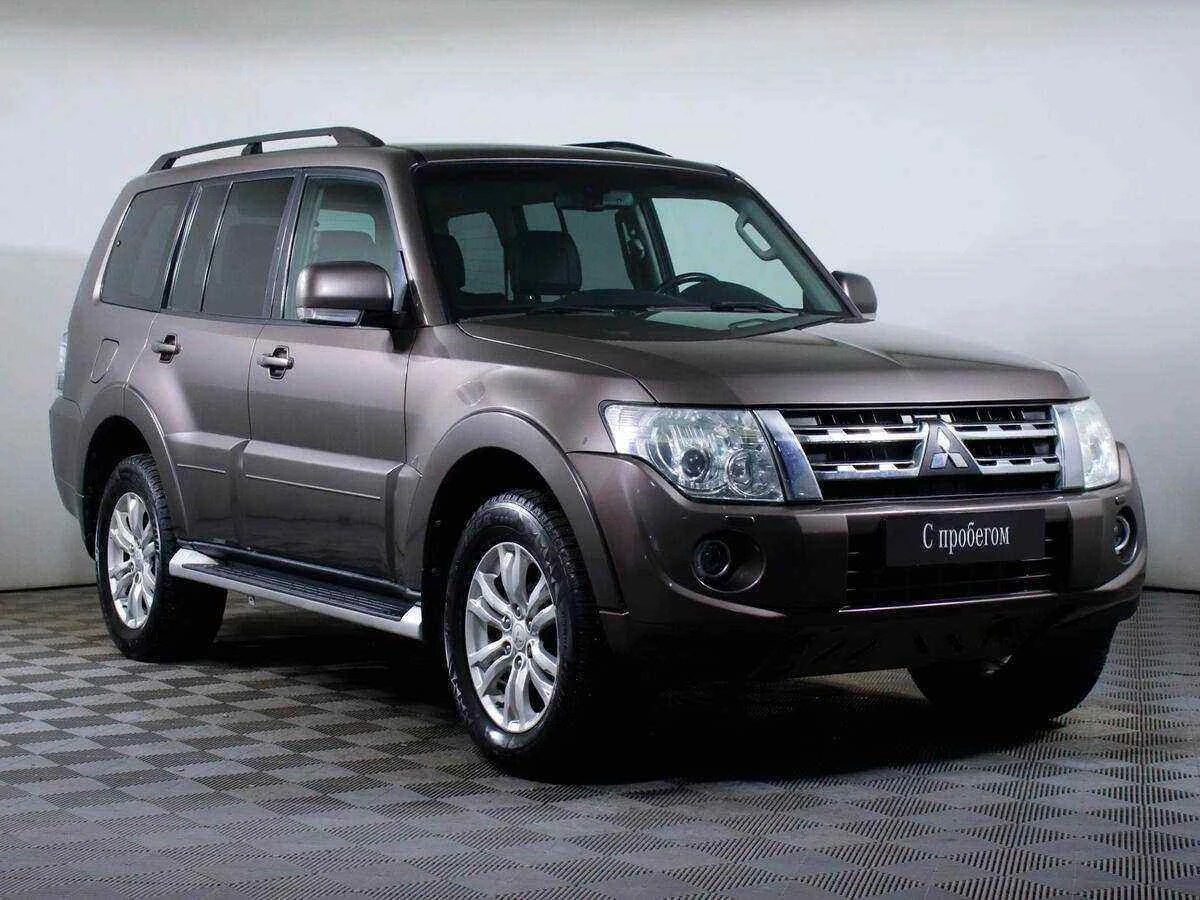 Mitsubishi Pajero, Коричневый, 2010, Автоматическая, 188 л.с., цена от 969 000 руб.