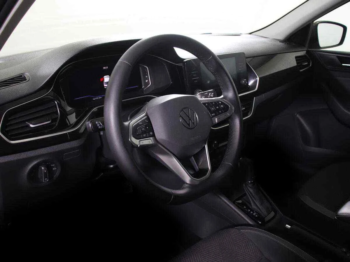 Volkswagen Polo, Коричневый, 2022, Автоматическая, 110 л.с., цена от 1 199 000 руб.