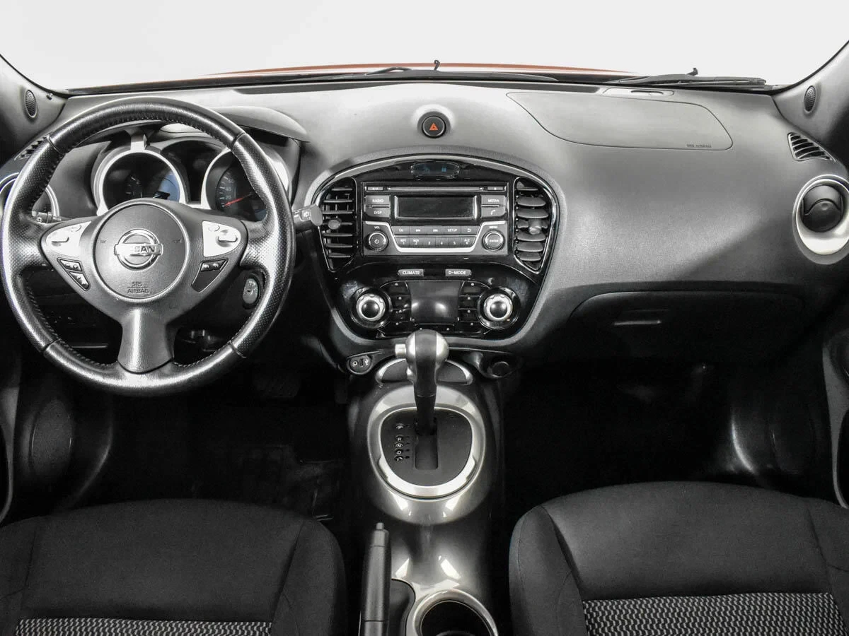 Nissan Juke, Красный, 2014, Вариатор, 117 л.с., цена от 847 900 руб.