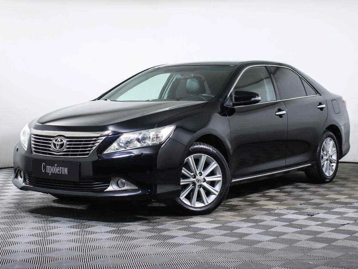 Toyota Camry, Черный, 2014, Автоматическая, 148 л.с., цена от 895 000 руб.