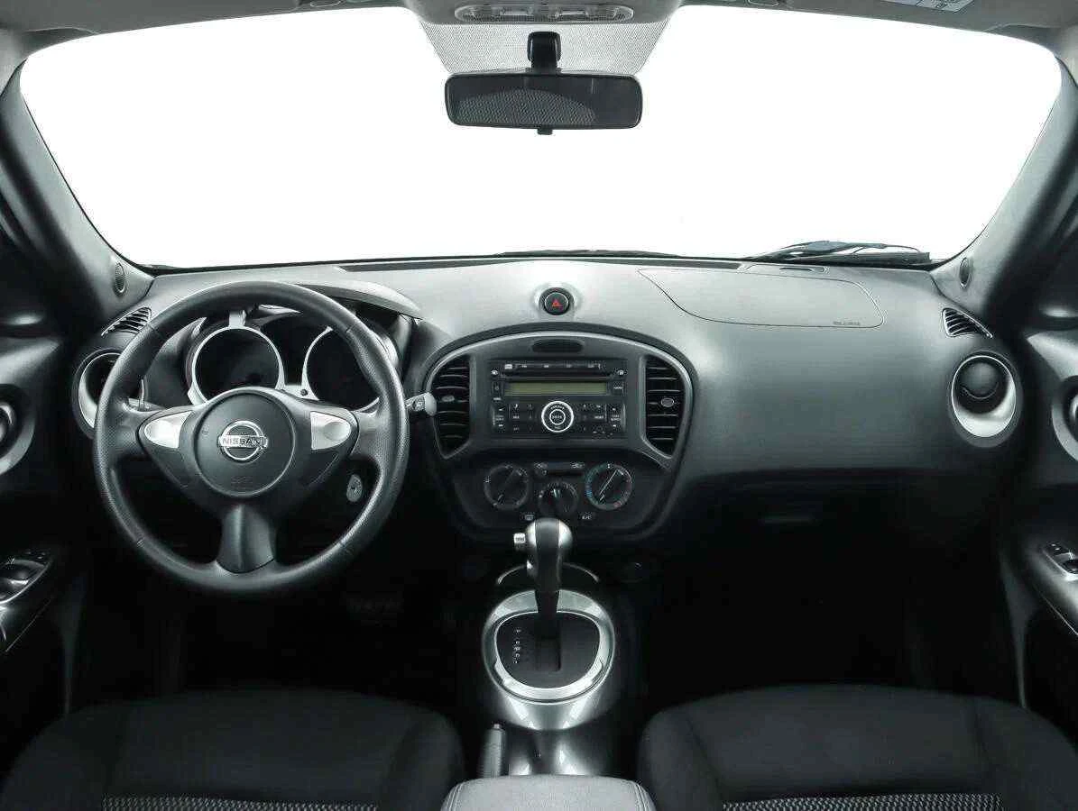 Nissan Juke, Черный, 2015, Вариатор, 117 л.с., цена от 877 900 руб.