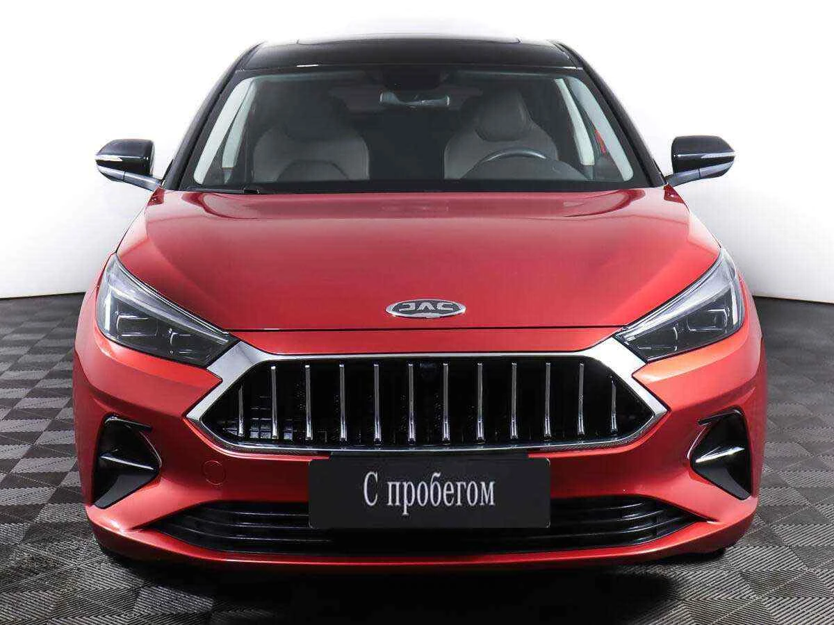 JAC J7, Красный, 2020, Вариатор, 136 л.с., цена от 1 197 200 руб.