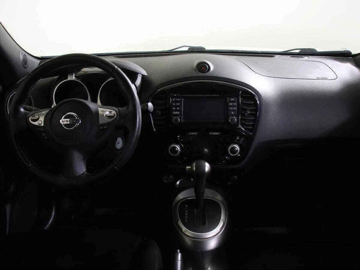 Nissan Juke, Белый, 2013, Вариатор, 117 л.с., цена от 519 000 руб.