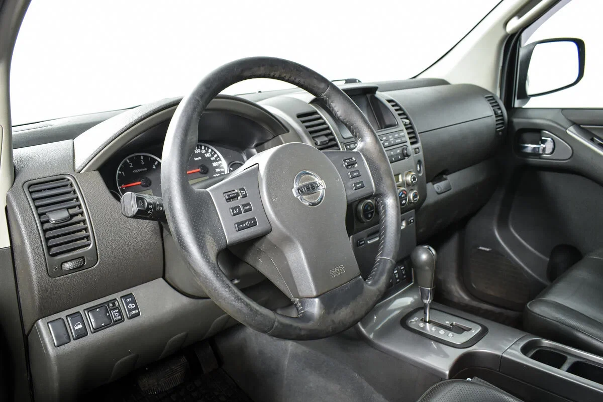 Nissan Pathfinder, Серебряный, 2008, Автоматическая, 174 л.с., цена от 793 000 руб.