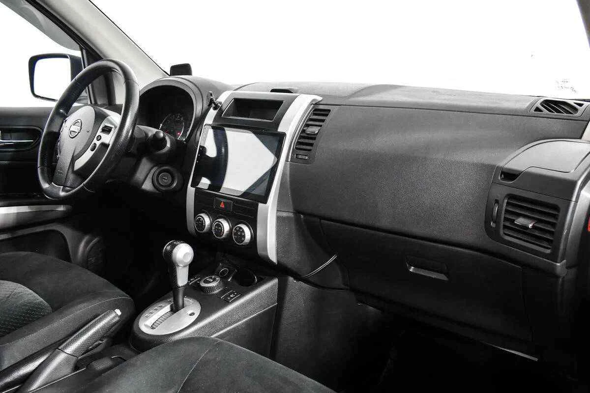 Nissan X-Trail, Черный, 2013, Вариатор, 141 л.с., цена от 869 000 руб.