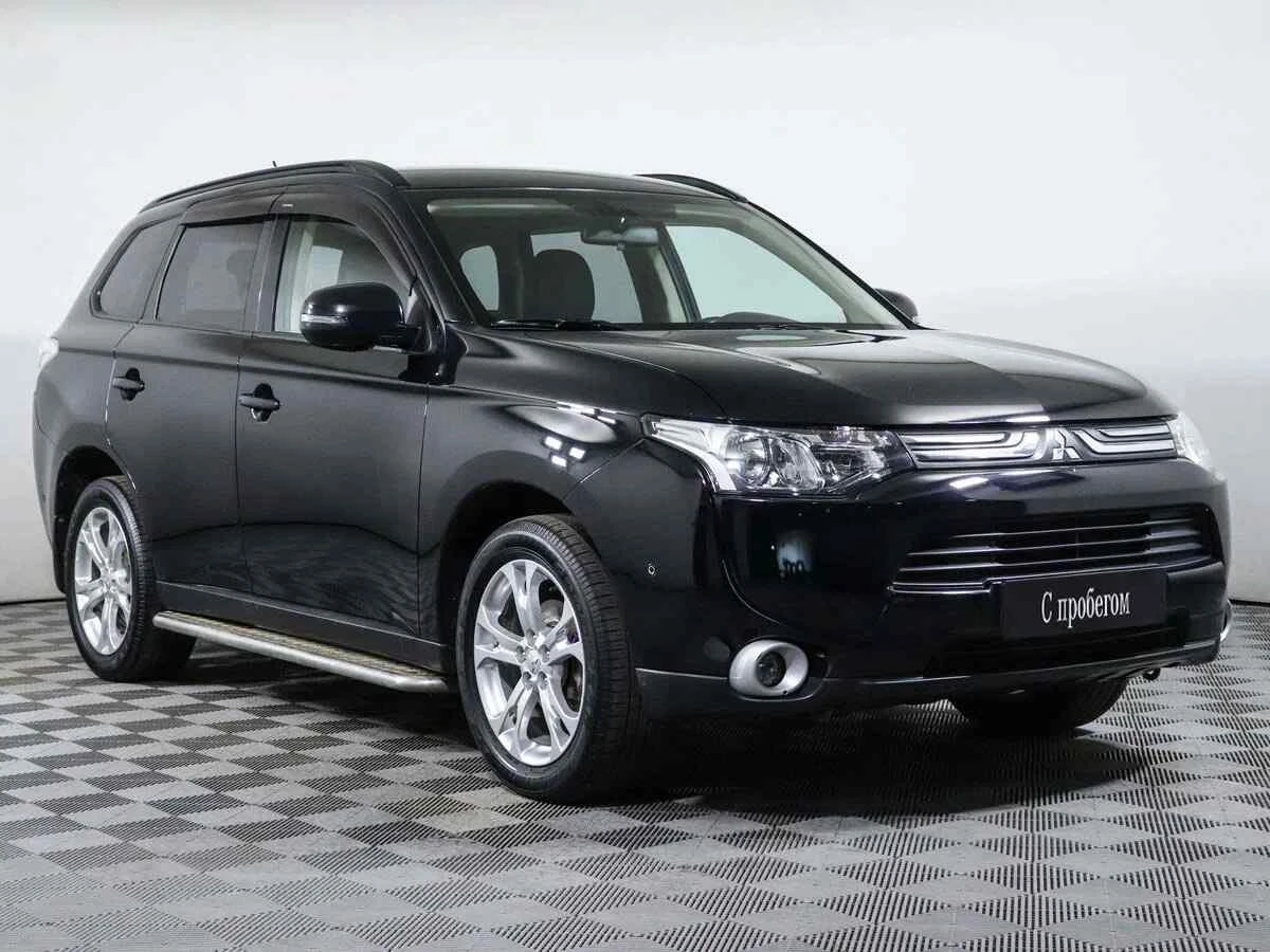 Mitsubishi Outlander, Черный, 2012, Вариатор, 167 л.с., цена от 887 000 руб.