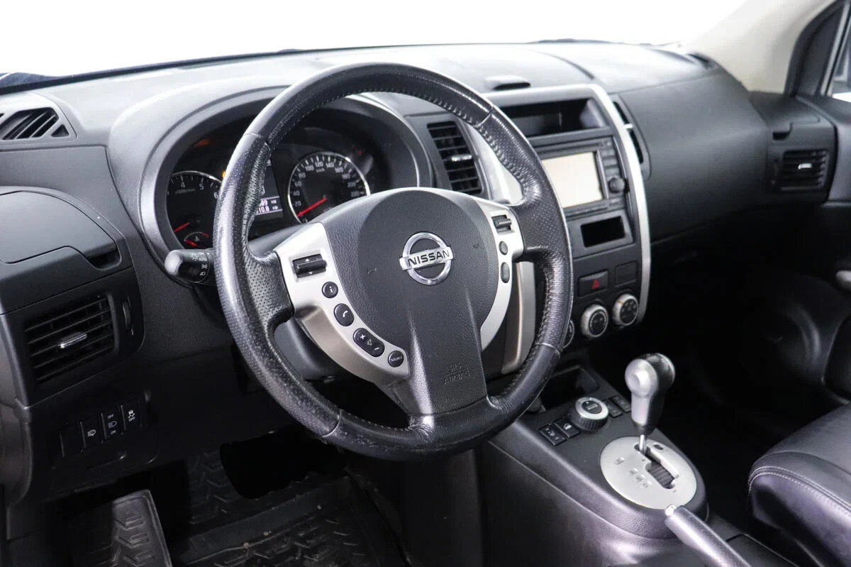 Nissan X-Trail, Серебряный, 2012, Вариатор, 170 л.с., цена от 729 000 руб.