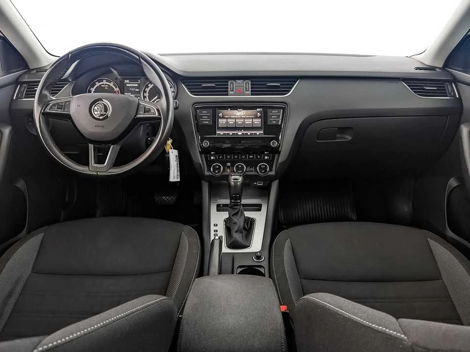 SKODA OCTAVIA, Белый, 2018, Автоматическая, 110 л.с., цена от 995 200 руб.