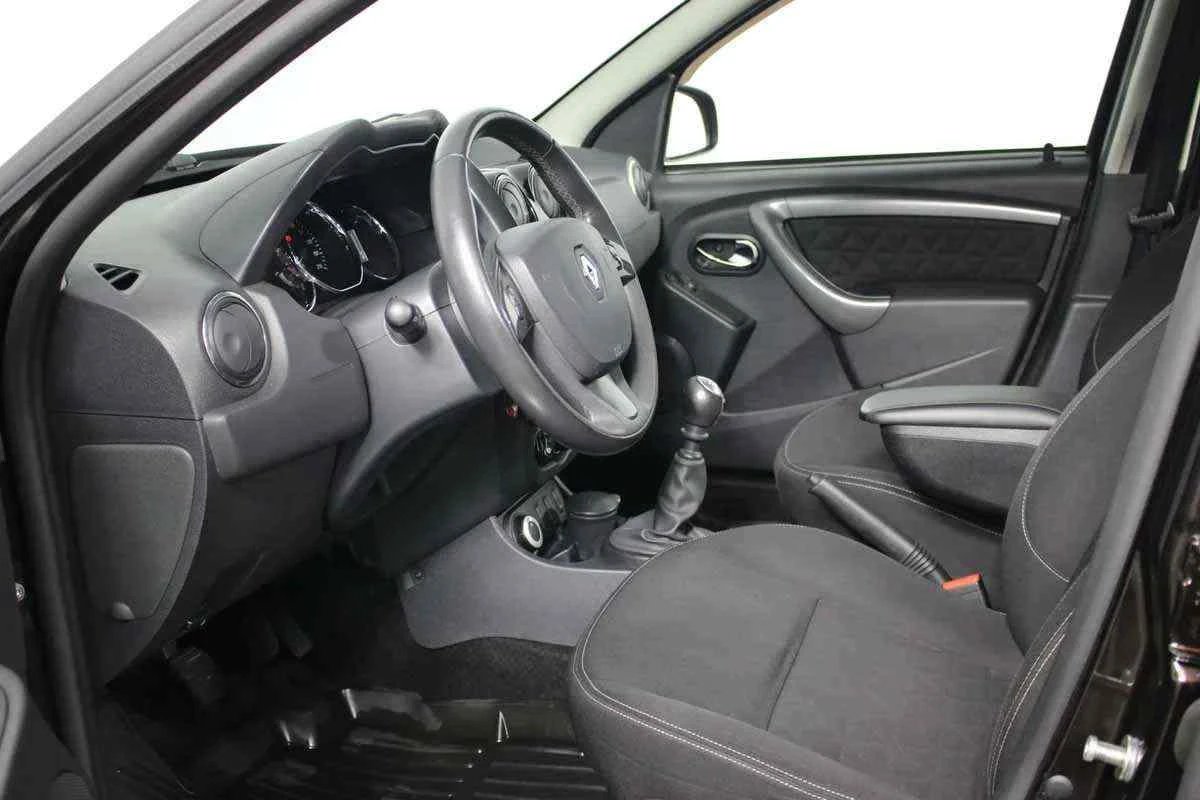 Renault Duster, Коричневый, 2016, Механическая, 109 л.с., цена от 961 000 руб.