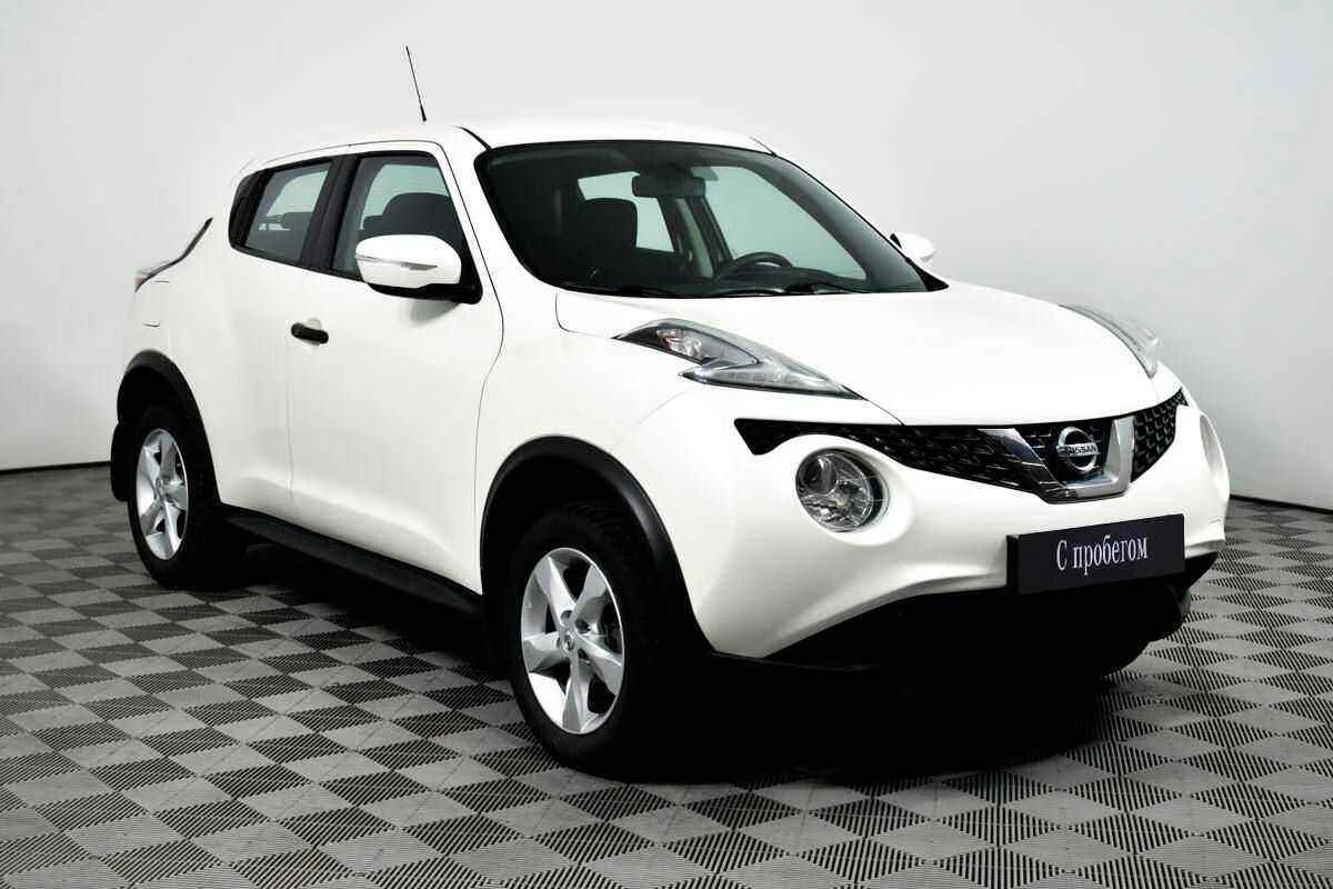 Nissan Juke, Белый, 2017, Механическая, 117 л.с., цена от 827 000 руб.