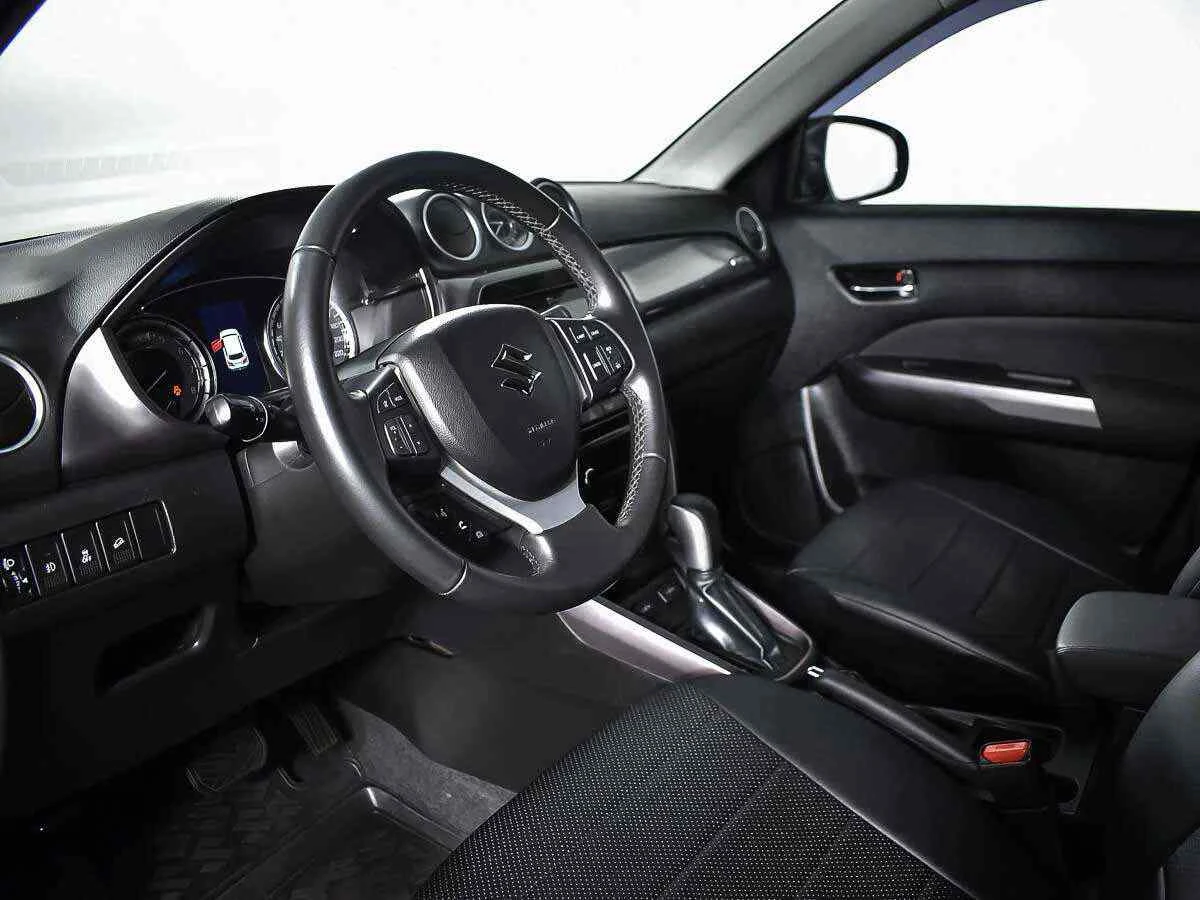 Suzuki Vitara, Синий, 2021, Автоматическая, 117 л.с., цена от 1 750 000 руб.