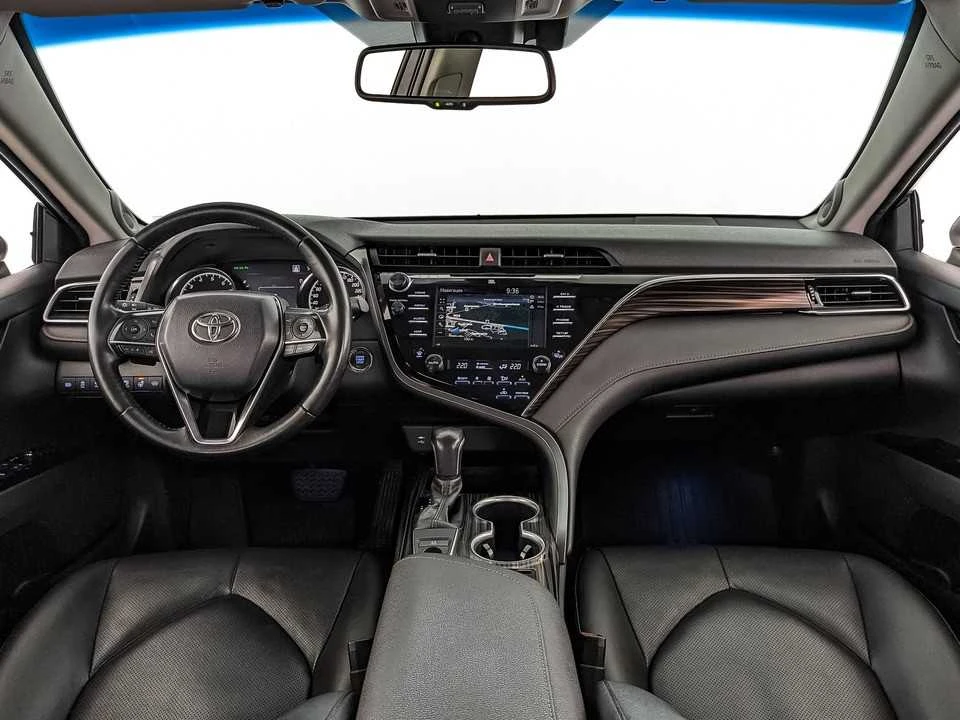 TOYOTA CAMRY, Белый, 2020, Автоматическая, 249 л.с., цена от 2 390 400 руб.