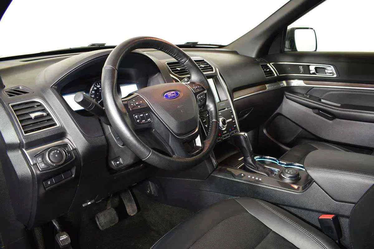 Ford Explorer, Серый, 2016, Автоматическая, 249 л.с., цена от 2 049 000 руб.