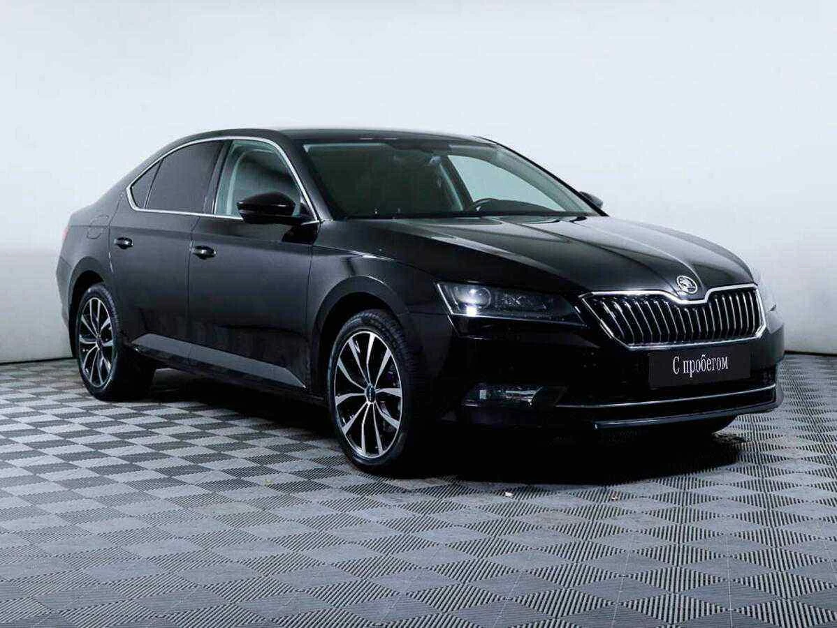 Skoda Superb, Черный, 2018, Робот, 220 л.с., цена от 1 540 000 руб.