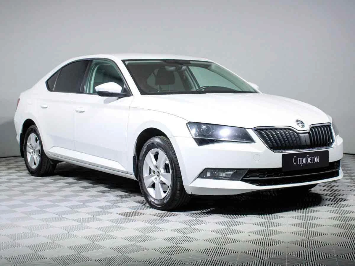SKODA SUPERB, Белый, 2017, Робот, 150 л.с., цена от 1 110 400 руб.