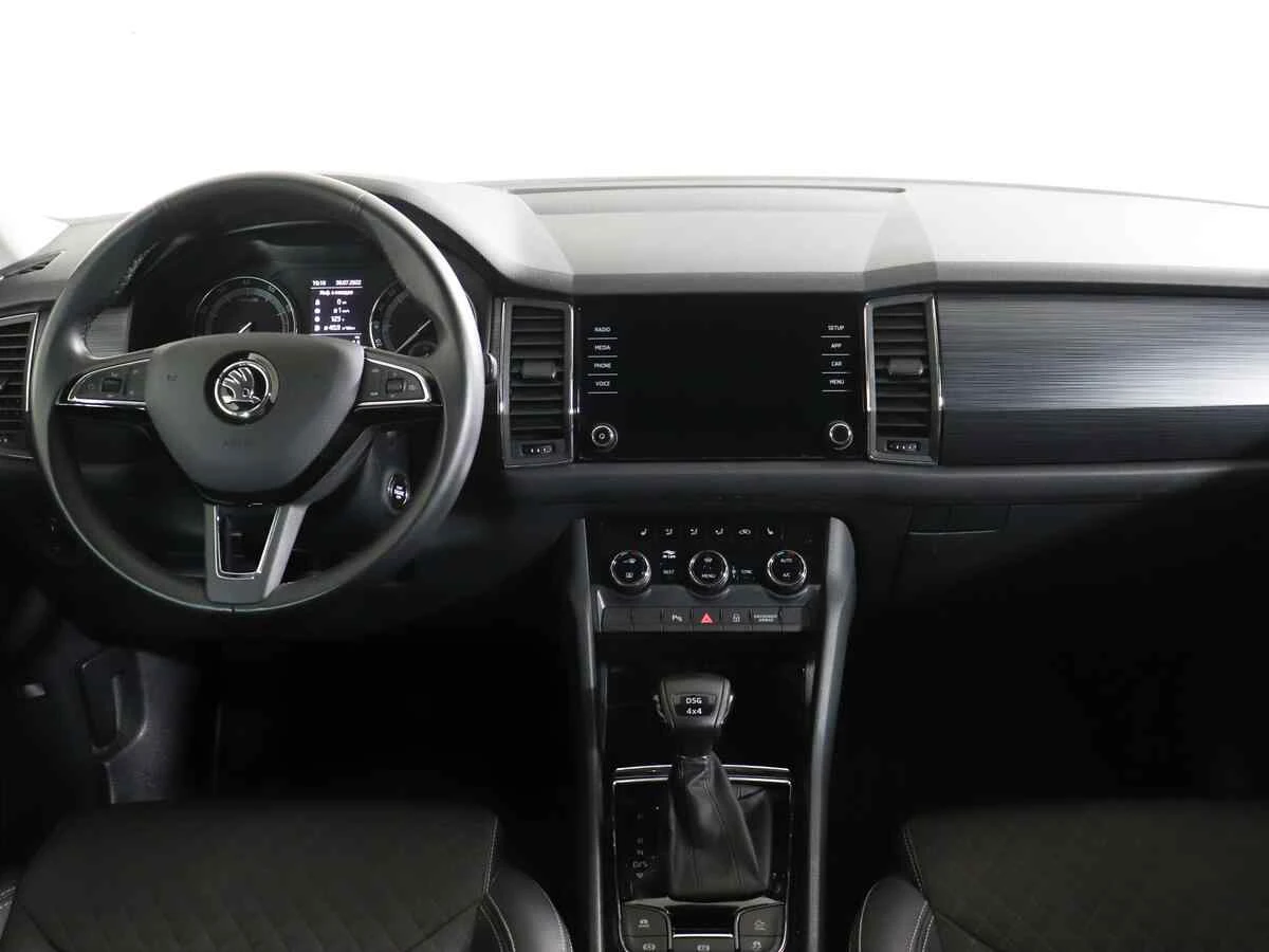 Skoda Kodiaq, Серый, 2018, Робот, 180 л.с., цена от 1 590 000 руб.