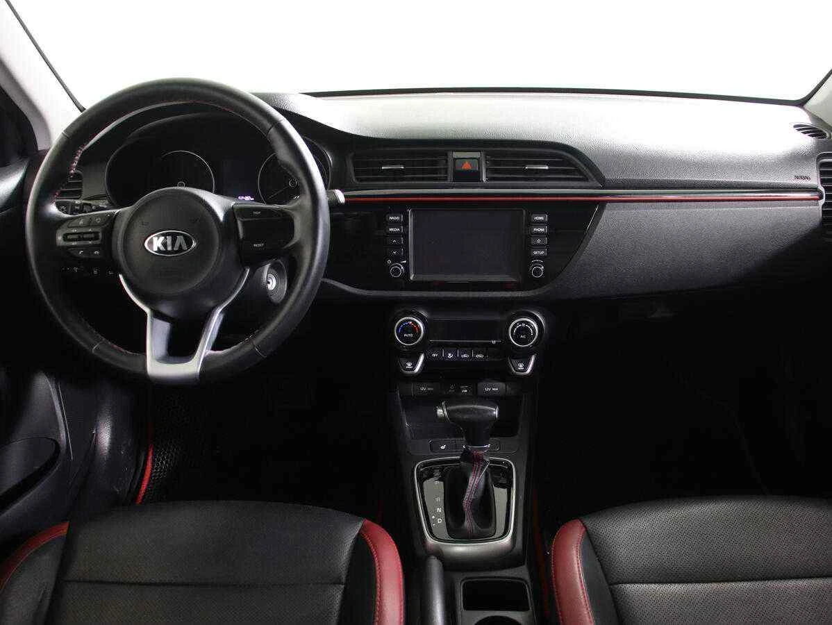 KIA Rio, Белый, 2017, Автоматическая, 123 л.с., цена от 725 000 руб.