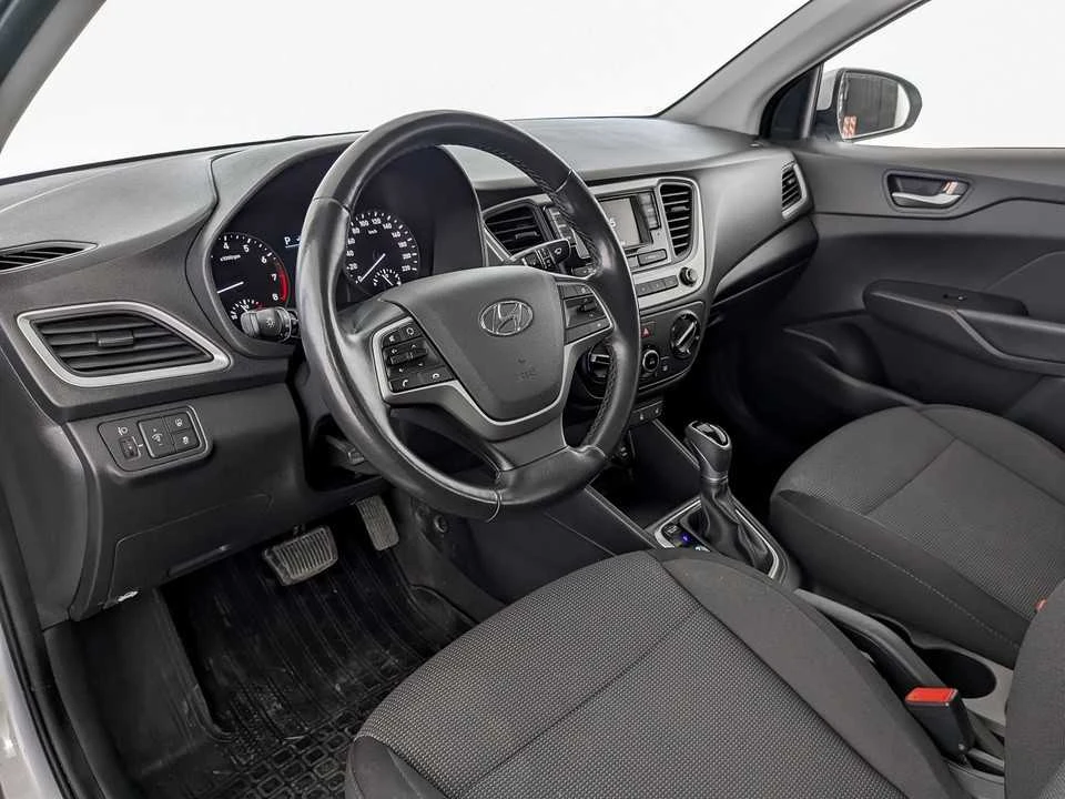 HYUNDAI SOLARIS, Серебряный, 2018, Автоматическая, 99 л.с., цена от 936 000 руб.