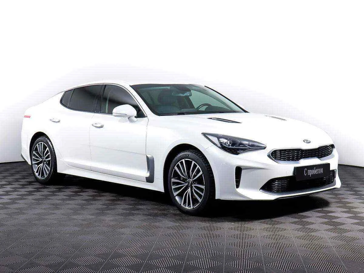 KIA Stinger, Белый, 2018, Автоматическая, 247 л.с., цена от 1 910 000 руб.