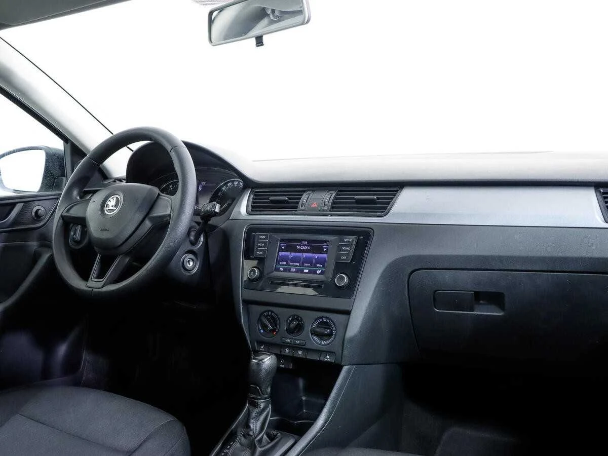 SKODA RAPID, Белый, 2016, Автоматическая, 110 л.с., цена от 671 200 руб.