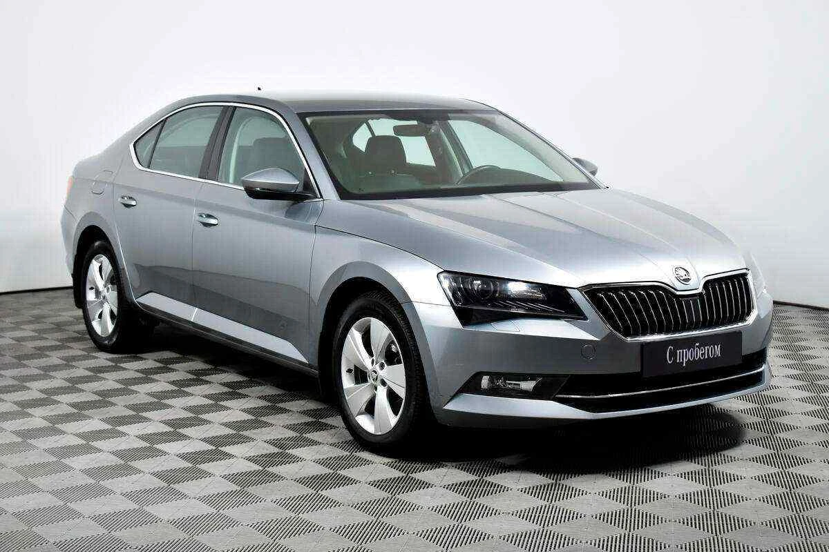 Skoda Superb, Серый, 2015, Робот, 150 л.с., цена от 900 000 руб.