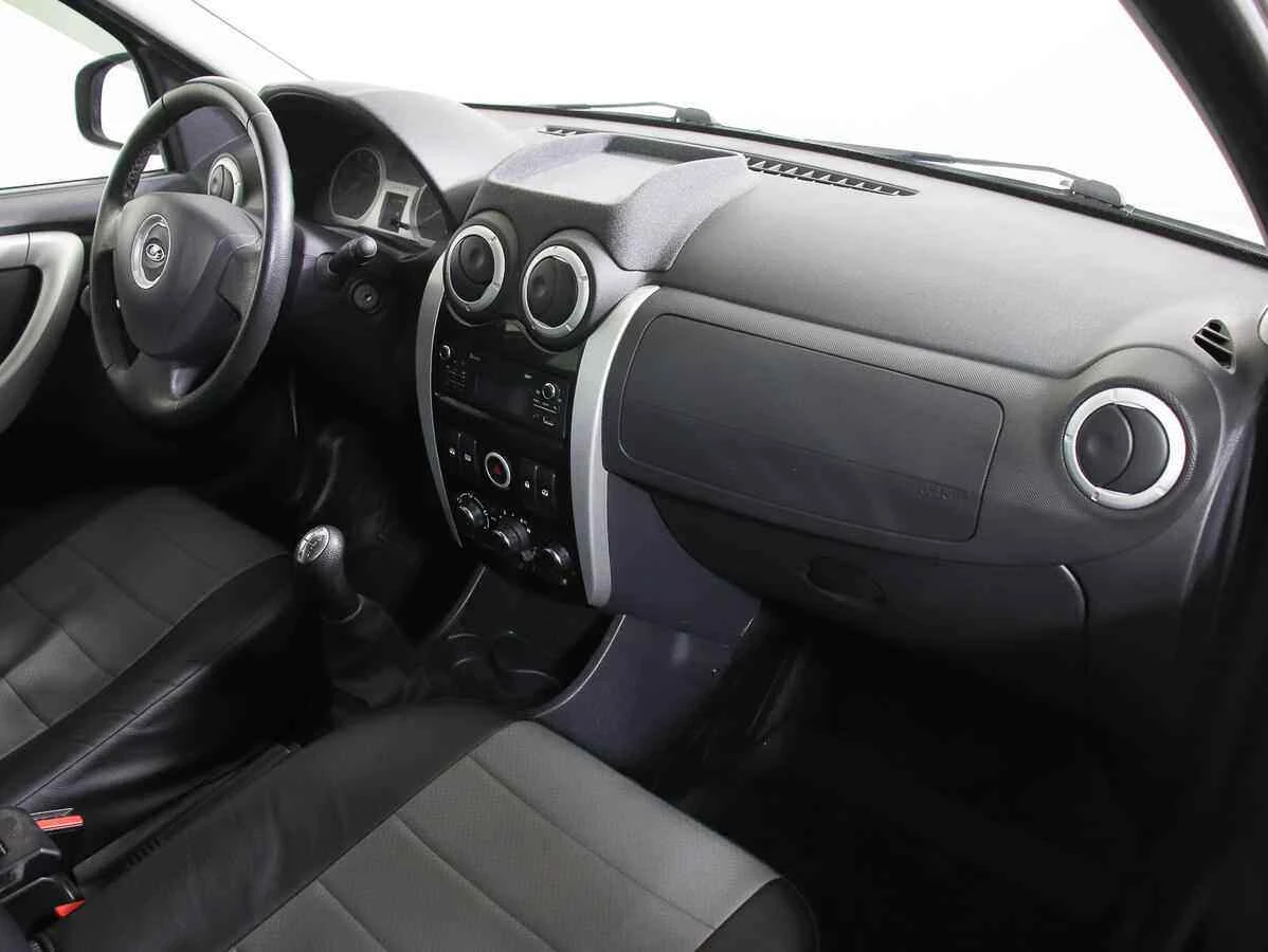 LADA Largus Cross, Белый, 2020, Механическая, 106 л.с., цена от 600 000 руб.