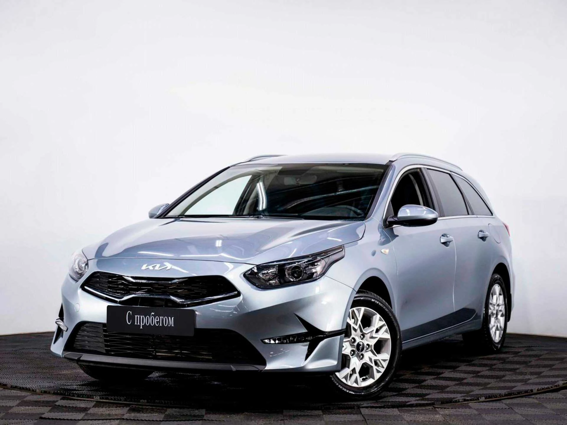 KIA CEED, Серебряный, 2022, Автоматическая, 128 л.с., цена от 1 664 000 руб.