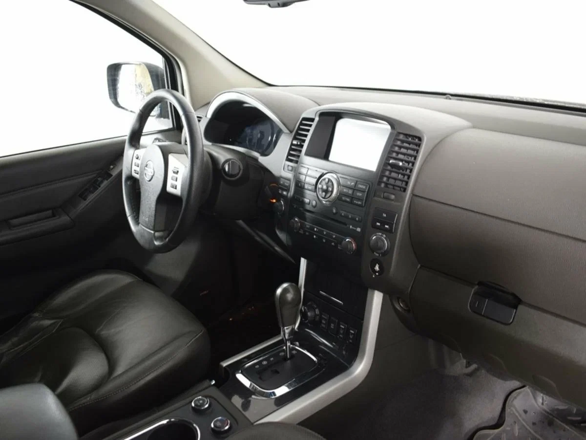 Nissan Pathfinder, Коричневый, 2013, Автоматическая, 231 л.с., цена от 1 215 000 руб.