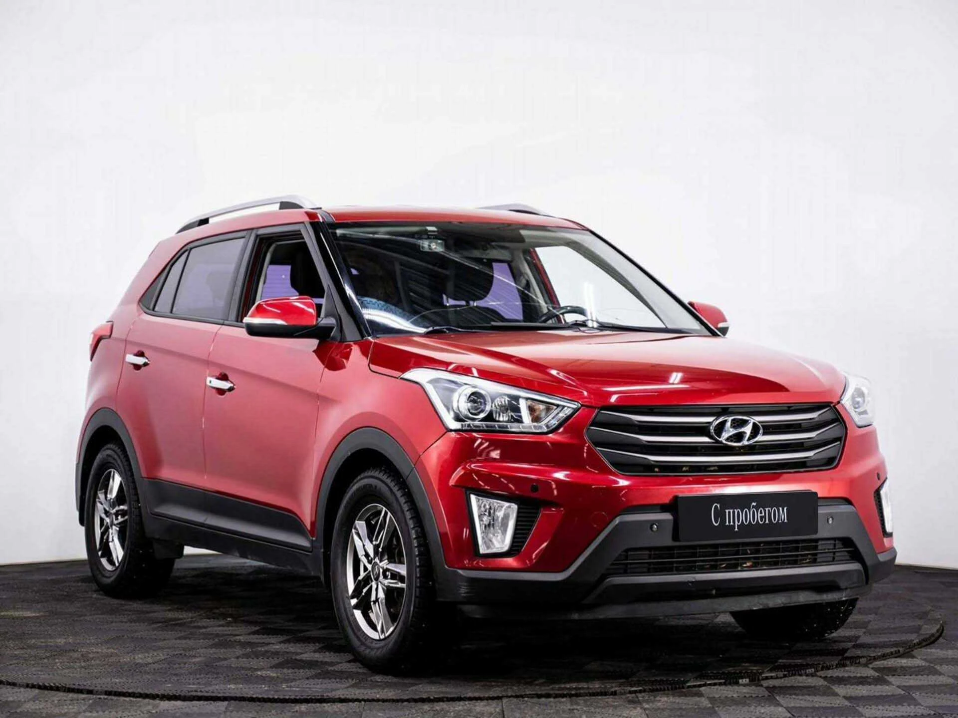 HYUNDAI CRETA, Красный, 2018, Автоматическая, 123 л.с., цена от 1 056 000 руб.