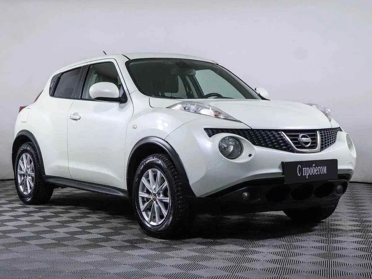 Nissan Juke, Белый, 2011, Вариатор, 190 л.с., цена от 579 100 руб.