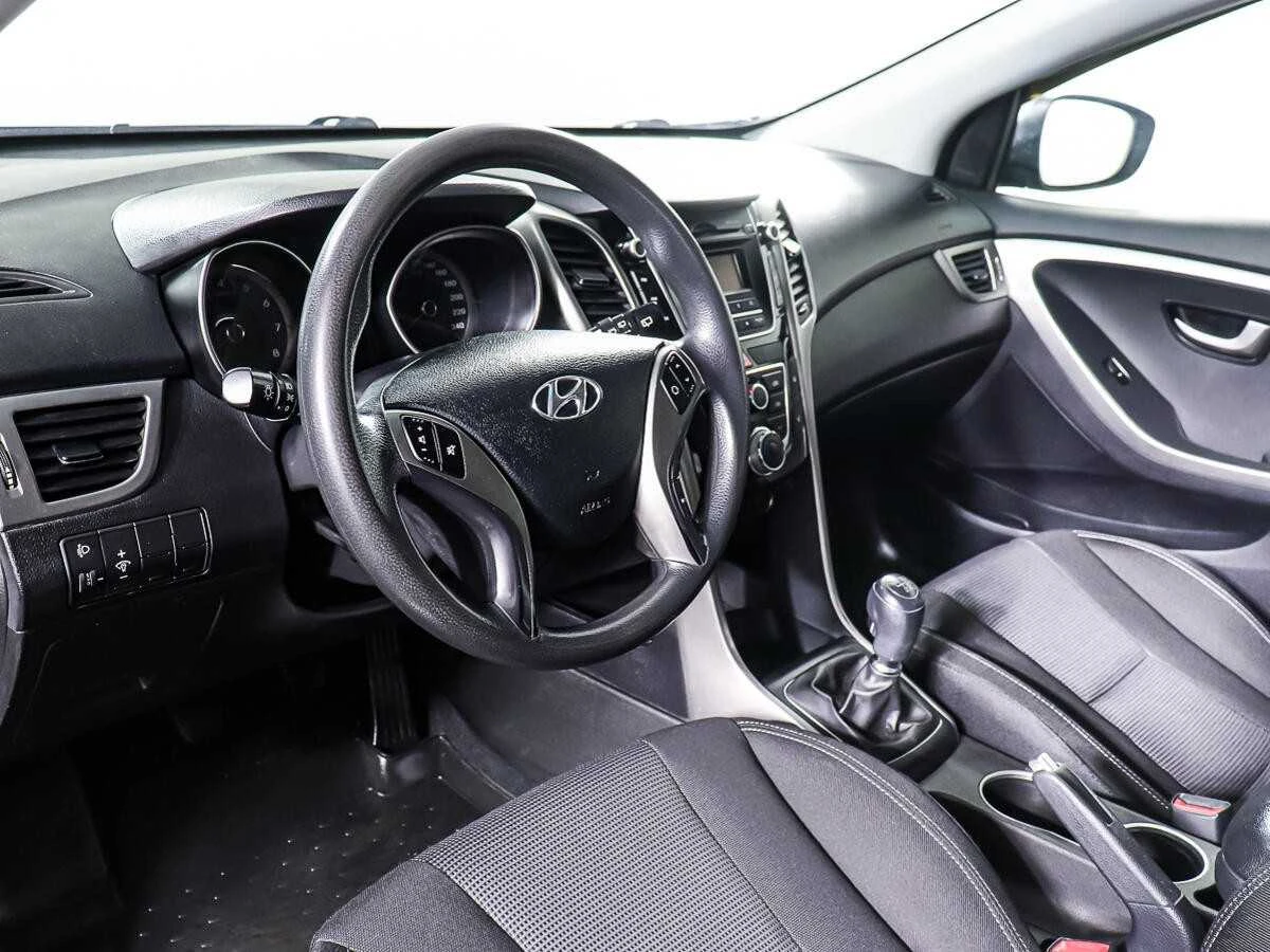 HYUNDAI I30, Серый, 2013, Механическая, 100 л.с., цена от 616 000 руб.