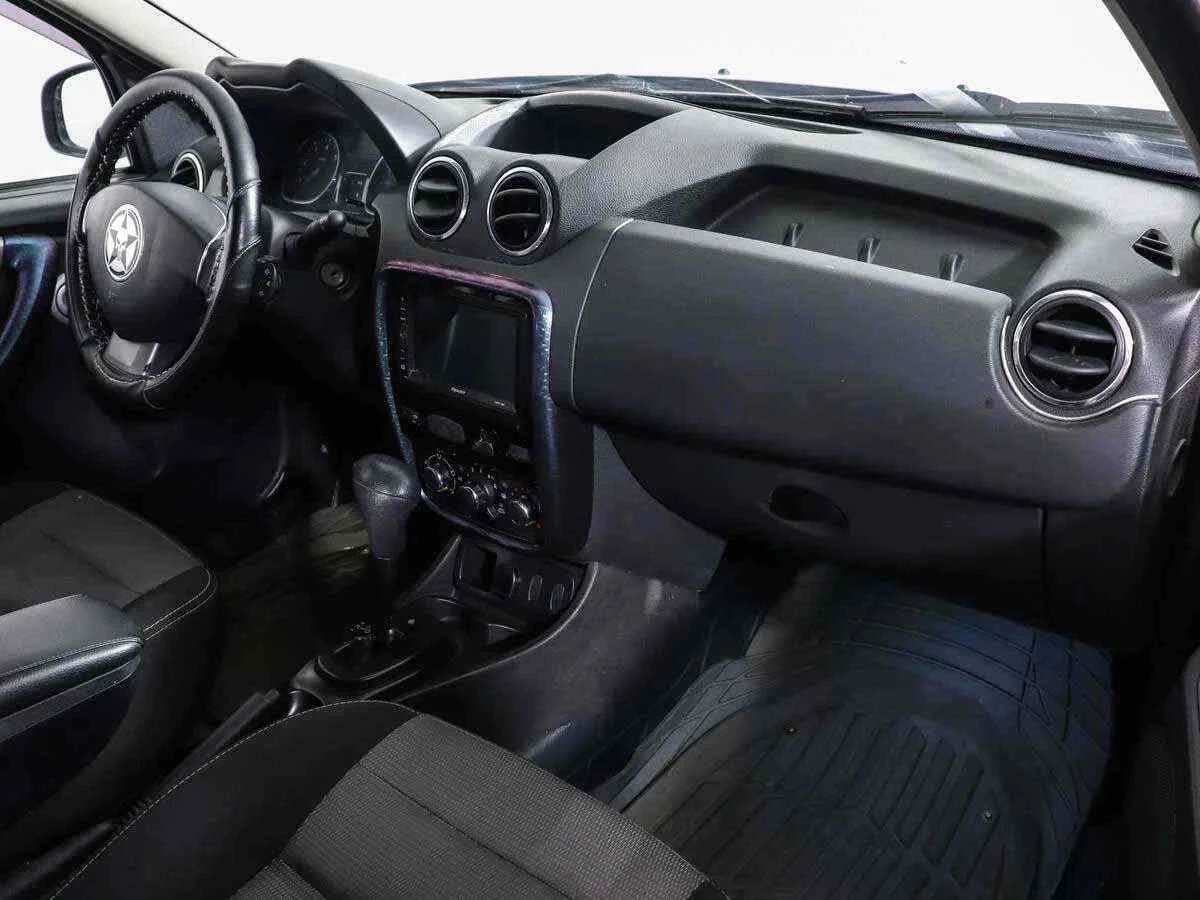 Renault Duster, Серебряный, 2014, Автоматическая, 135 л.с., цена от 620 000 руб.