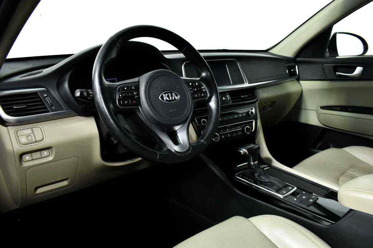 KIA Optima, Белый, 2016, Автоматическая, 188 л.с., цена от 1 180 000 руб.