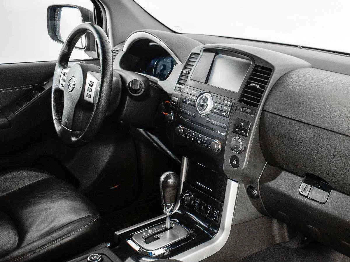 Nissan Pathfinder, Серый, 2013, Автоматическая, 190 л.с., цена от 1 205 000 руб.