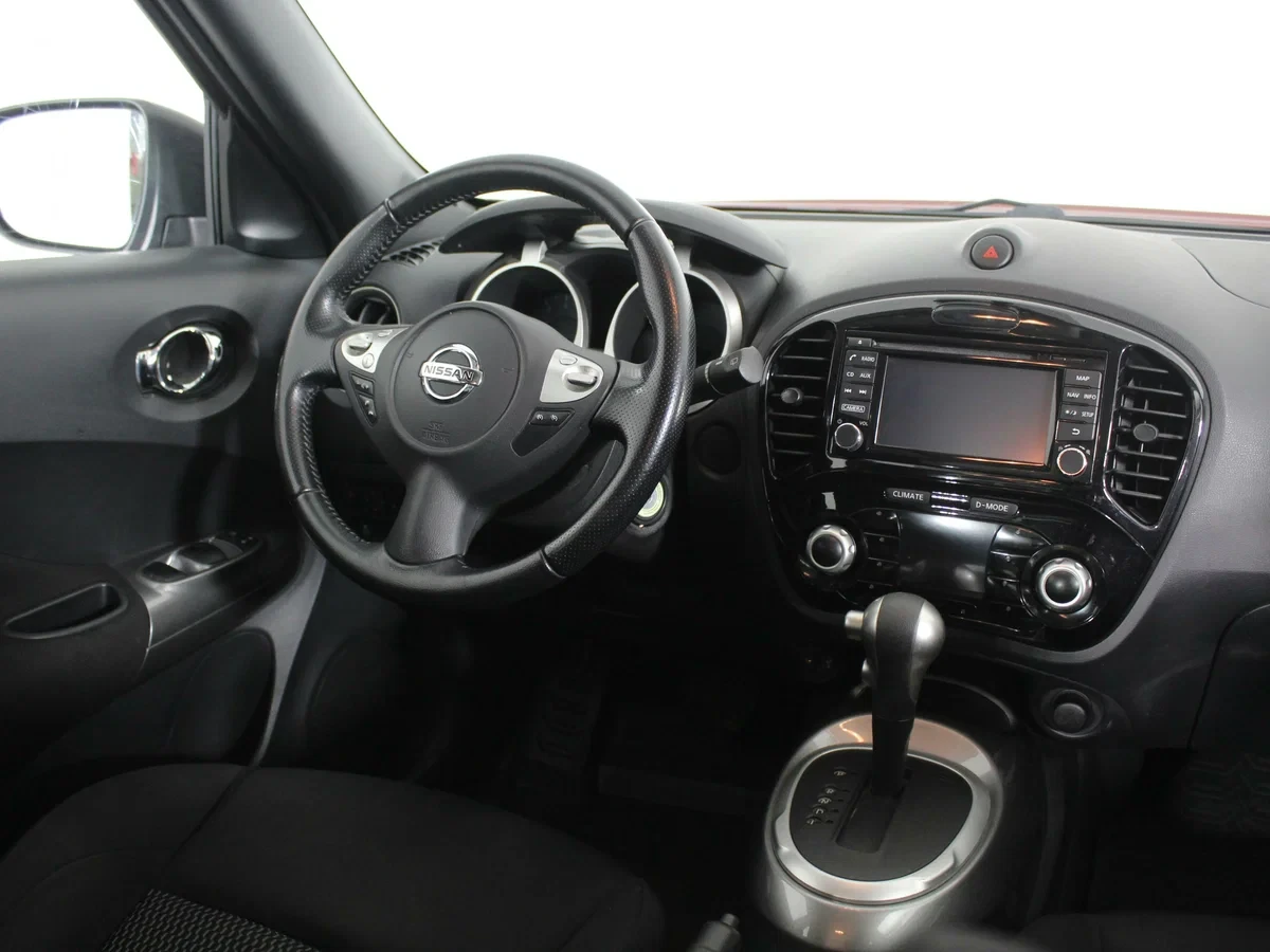 Nissan Juke, Красный, 2014, Вариатор, 117 л.с., цена от 851 799 руб.